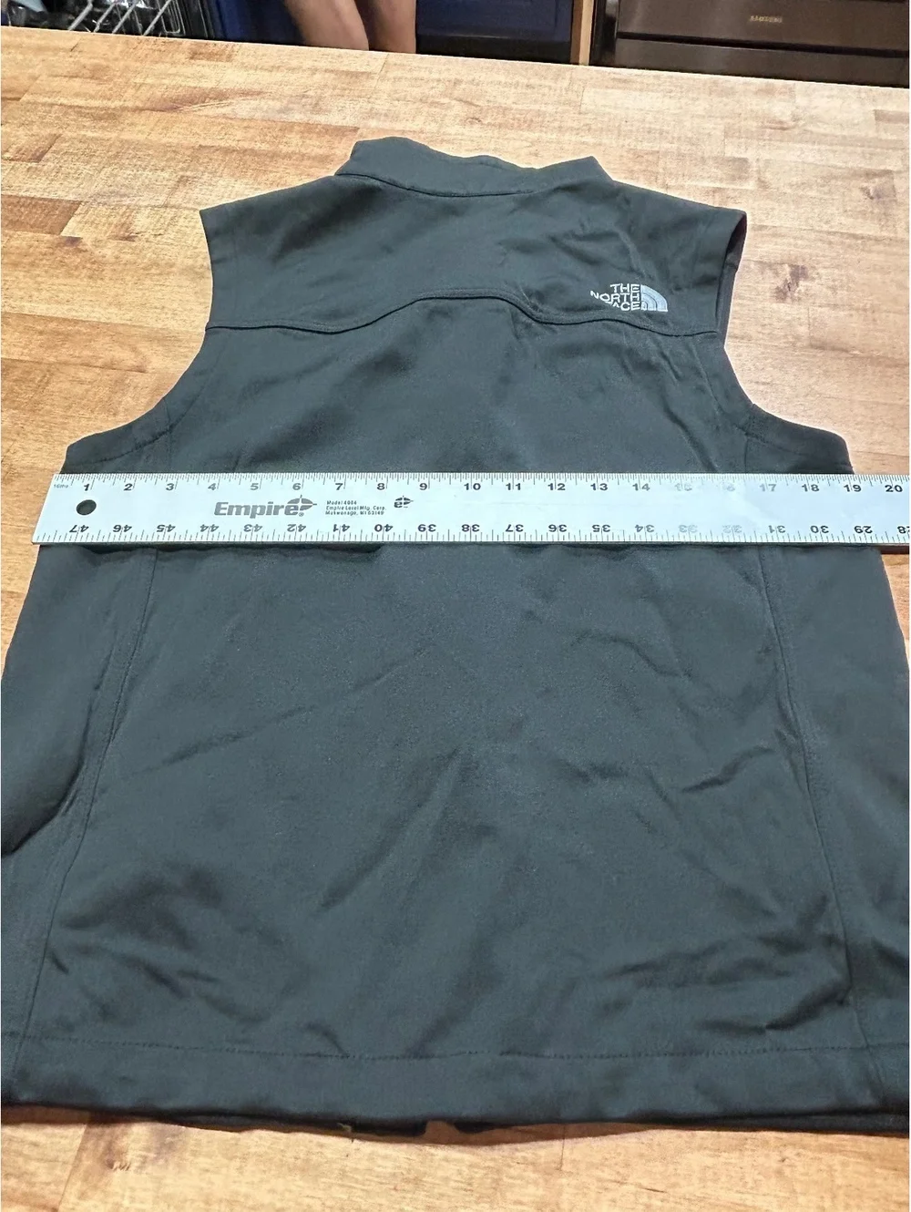 The North Face x Jaguar Land Rover black zip vest unisex petite small